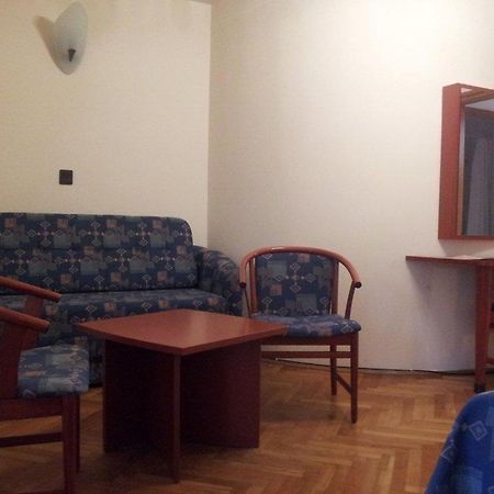 Fenyves Hotel Бекесксаба Екстериор снимка